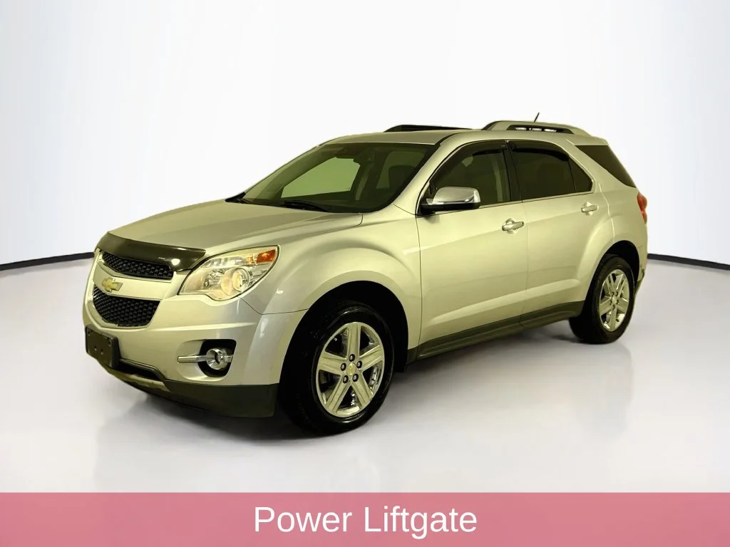 Used 2015 Silver Chevrolet LTZ image 3