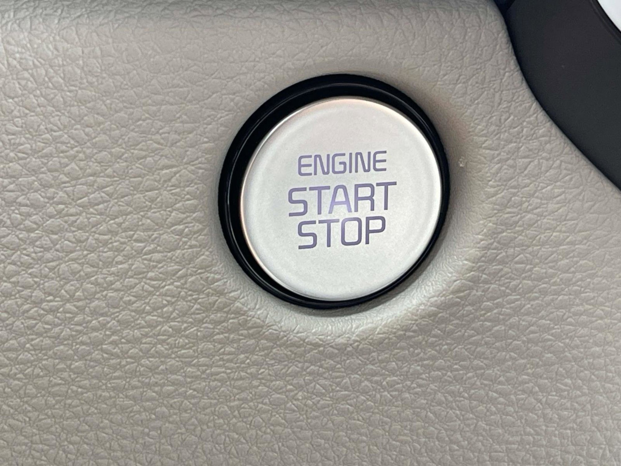 New 2026 Ceramic Silver Kia EX image 27