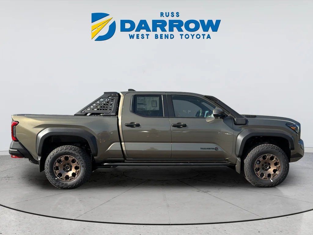 New 2026 Bronze Oxide Toyota Tacoma Trailhunter image 6