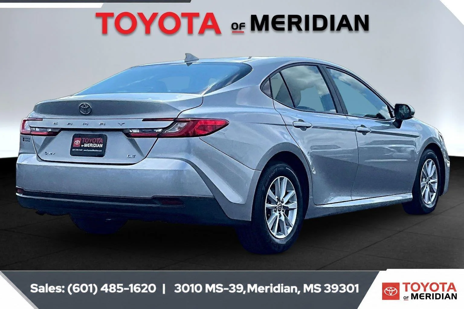 Used 2025 Celestial Silver Metallic Toyota LE (Natl) image 11