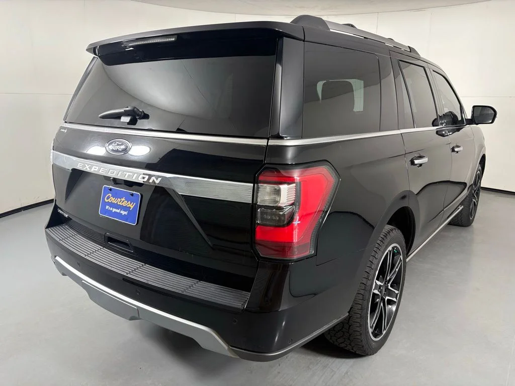 Used 2020 Black Ford Limited image 8