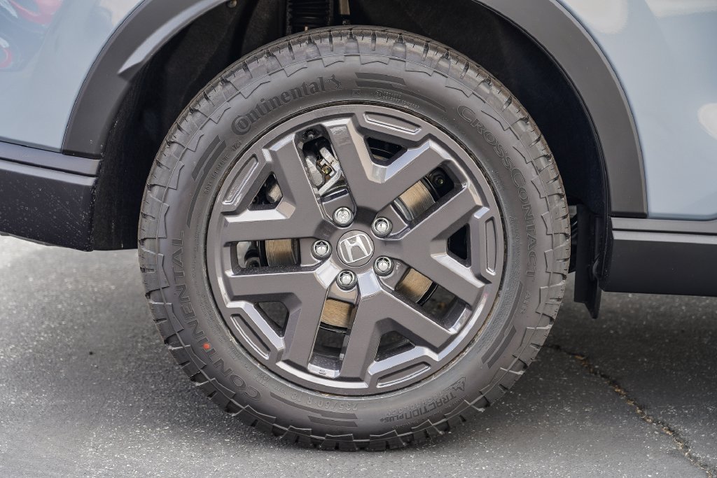 New 2026 Urban Gray Pearl Honda TrailSport image 12