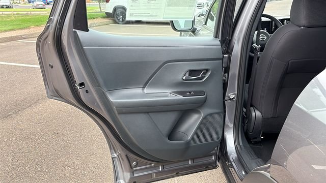 Used 2025 Gray Nissan S image 19