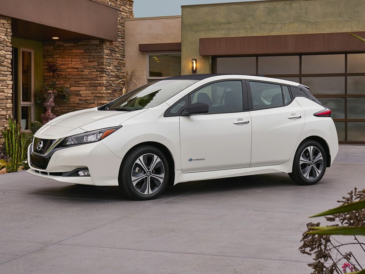 2018 Nissan LEAF SL