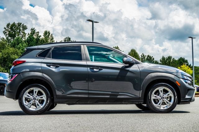 Used 2023 Gray Hyundai SEL image 6