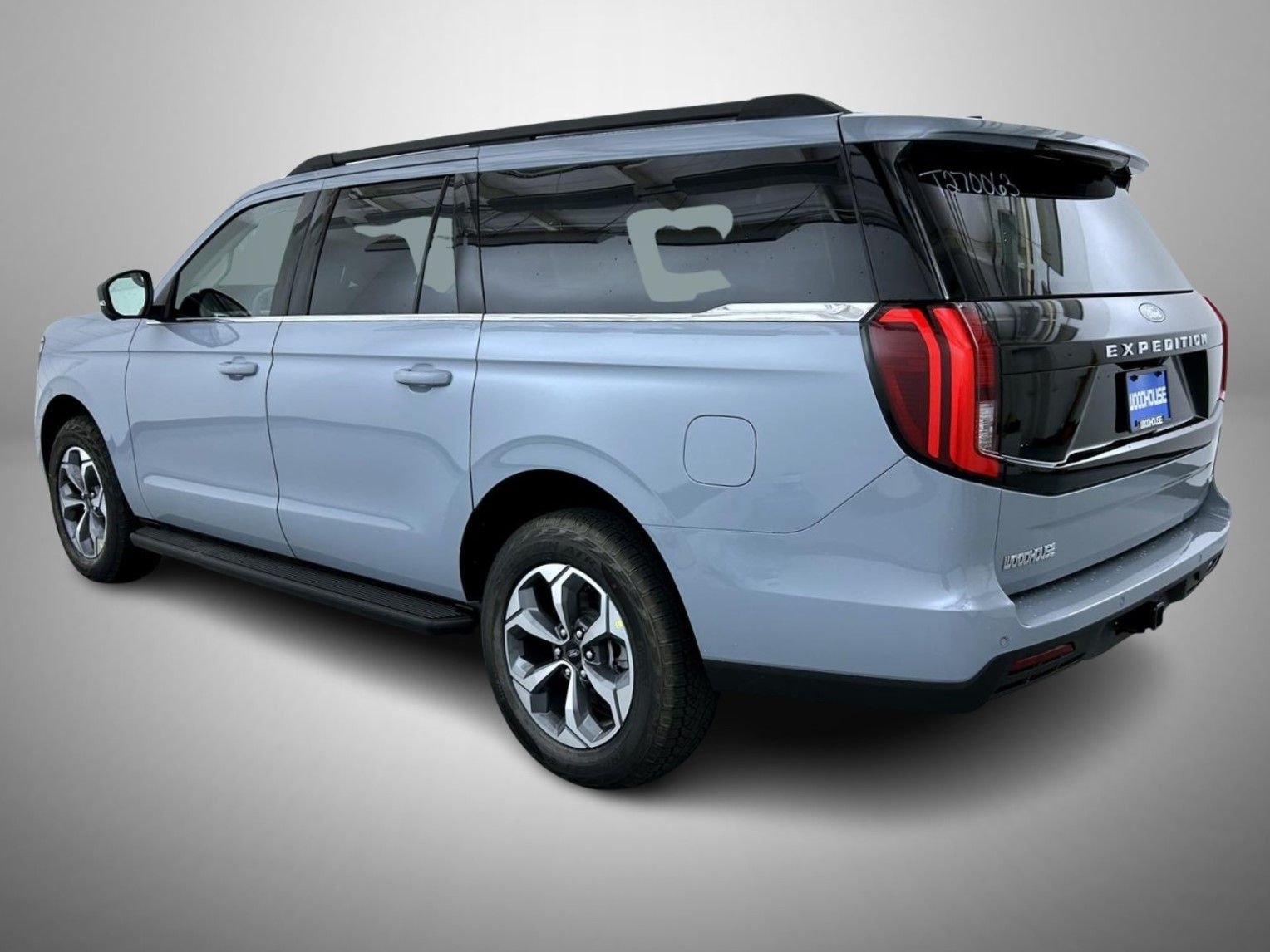 New 2027 Glacier Gray Metallic Tri-Coat Ford Active image 7
