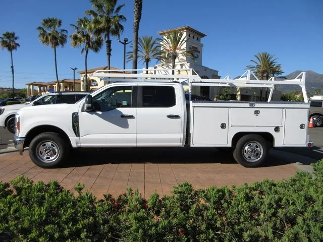 2026 Ford F-350 XL Crew Cab 179-In SRW's photo