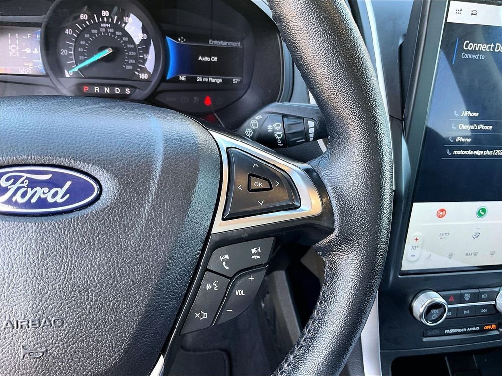 Used 2024 White Ford SEL image 24