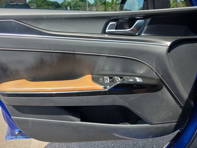 Used 2022 Blue Kia GT image 17