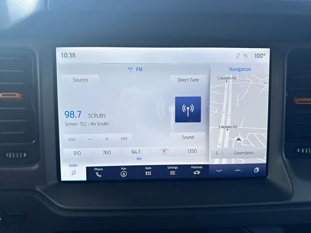 Used 2024 Gray Ford Badlands image 9
