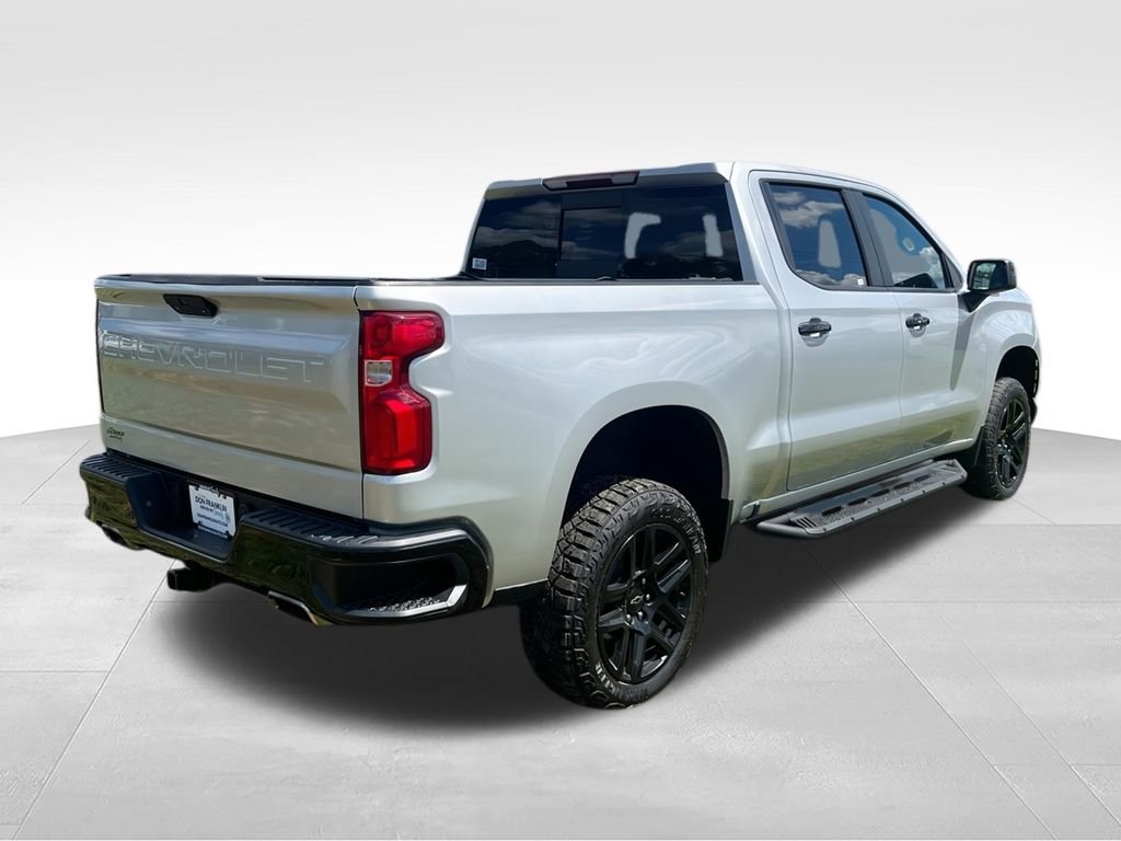 Used 2021 Silver Chevrolet LT Trail Boss image 14