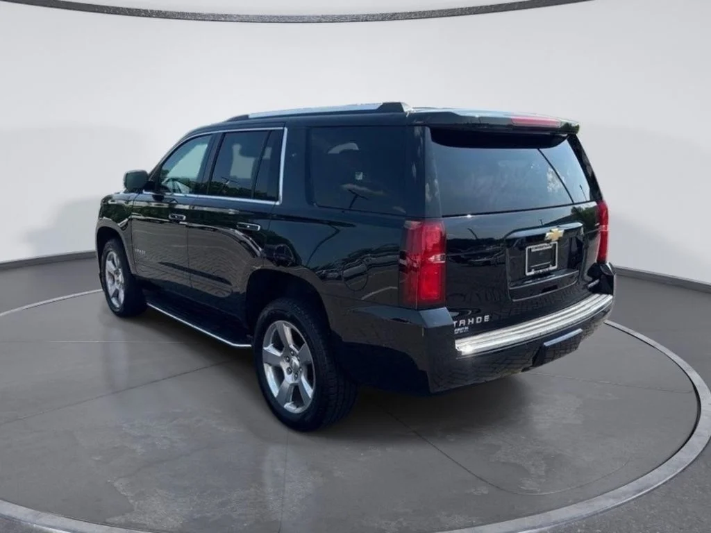 Used 2019 Black Chevrolet Premier image 5
