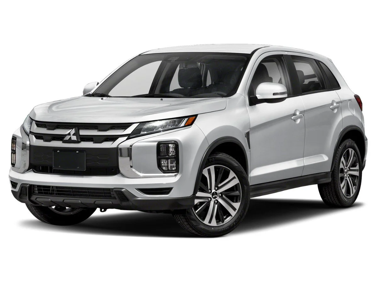 Used 2020 Red Mitsubishi 2.0 ES AWC image 3