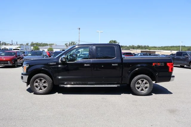 Used 2019 Black Ford Lariat image 4