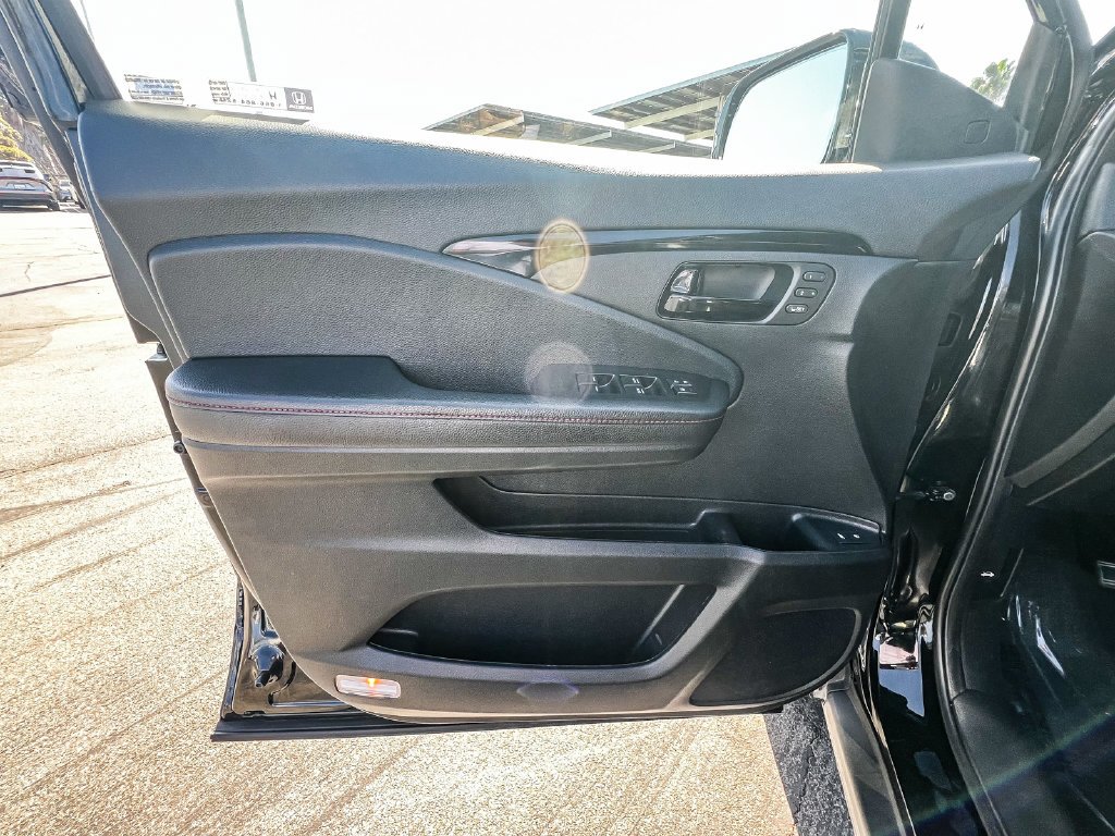 Used 2024 Black Honda Black Edition image 23