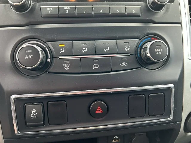 Used 2017 Gray Nissan SV image 17