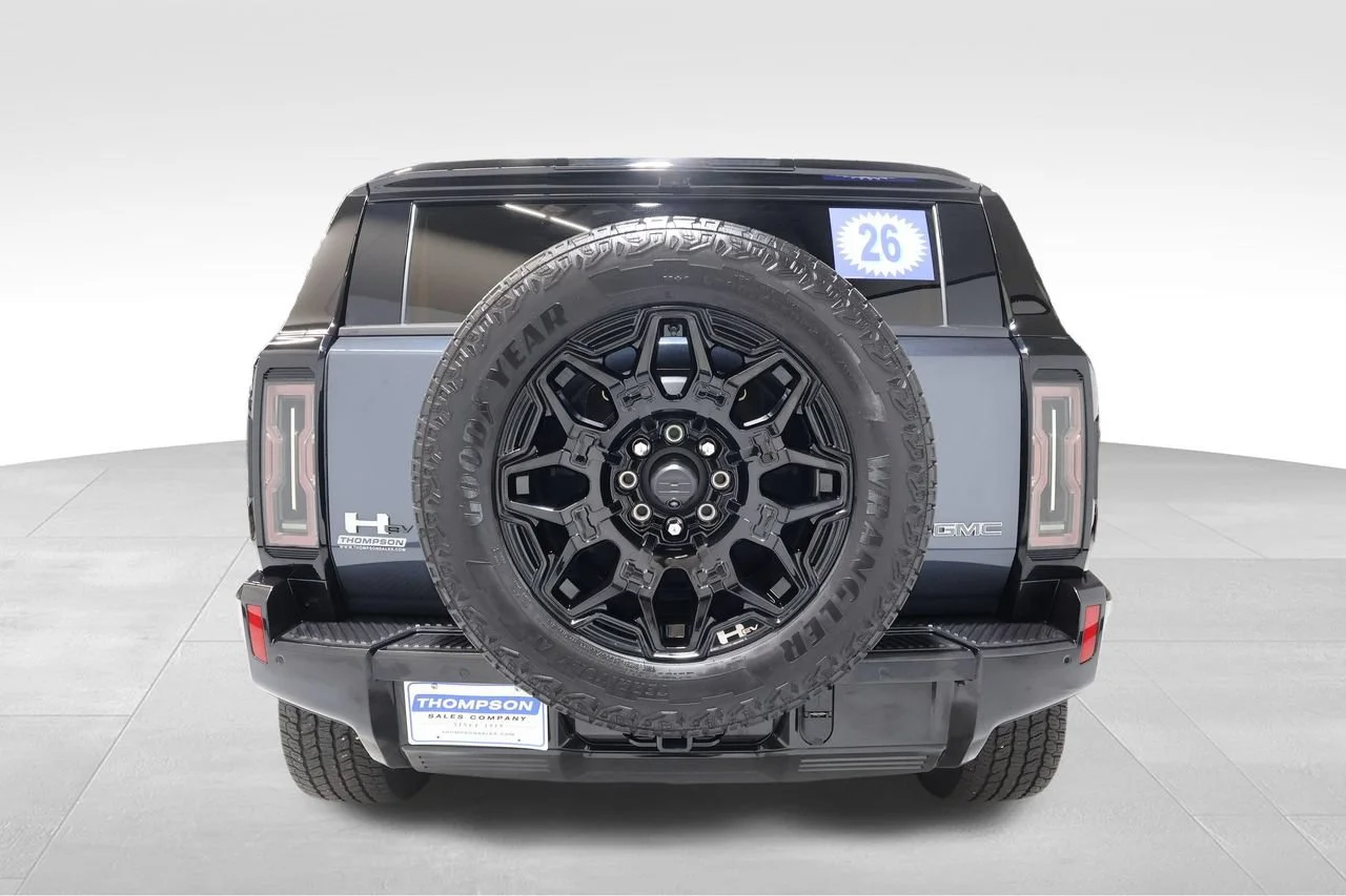 Used 2026 Graphite Blue Metallic GMC 2X image 3