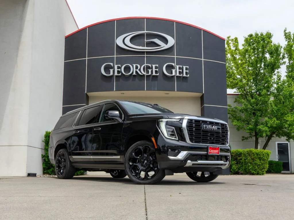 2026 GMC Yukon Denali AWD's photo