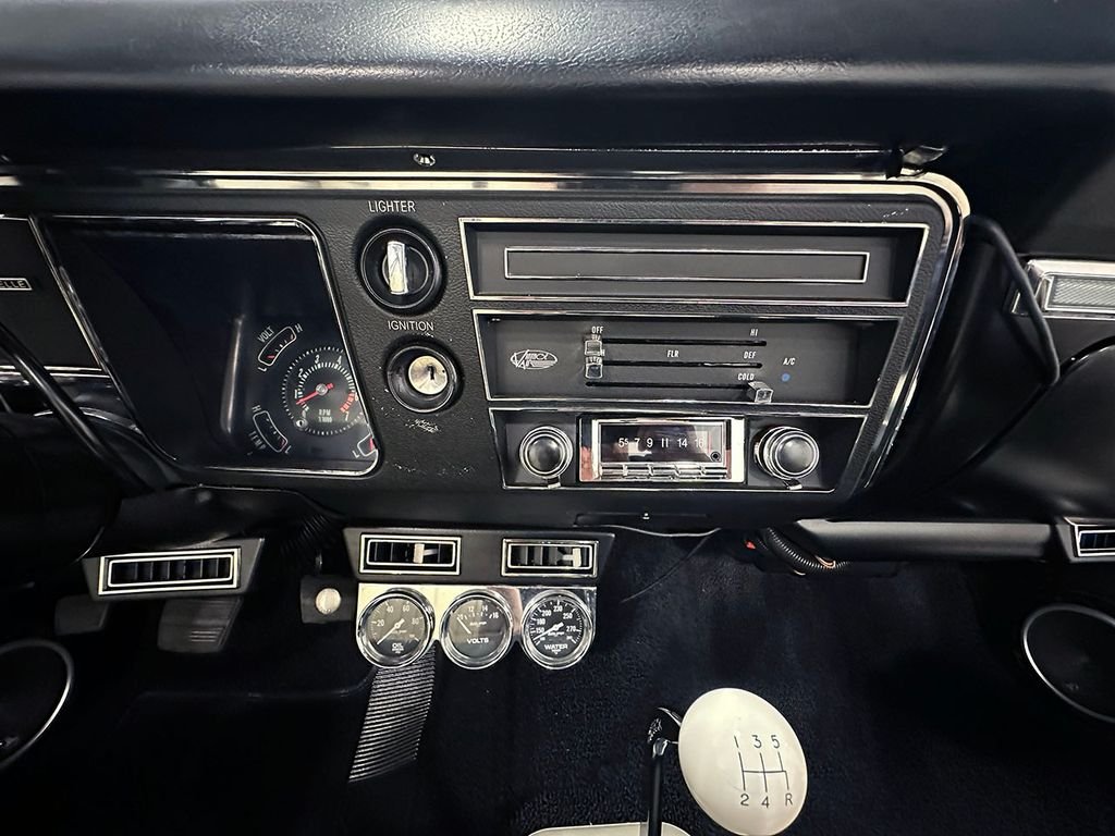 Used 1968 Blue Chevrolet  image 59
