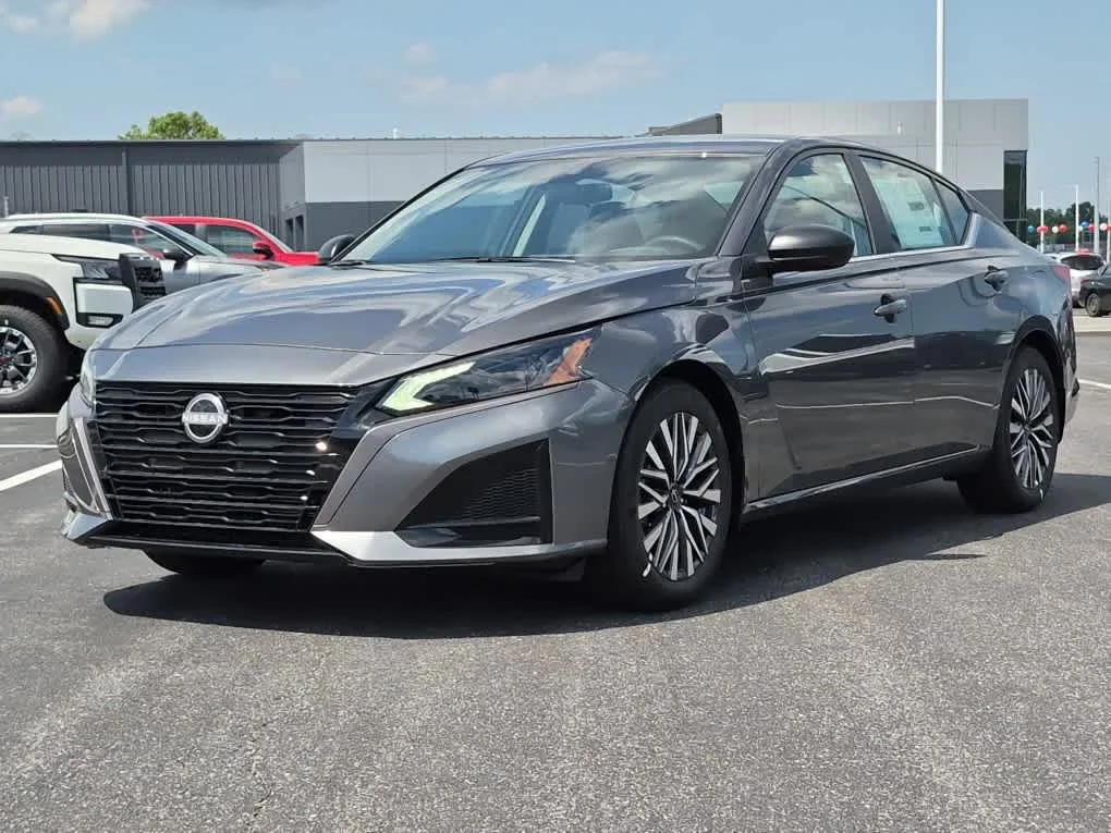 2026 Nissan Altima SV