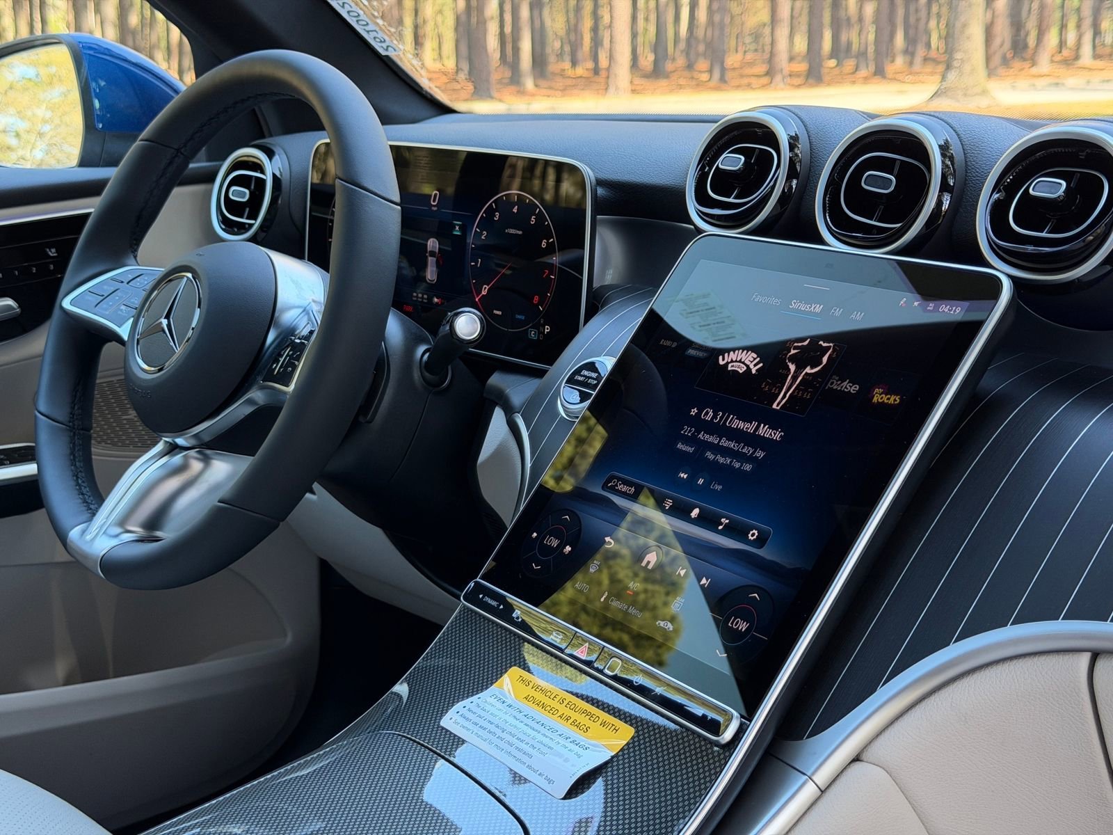 New 2026 Starling Blue Metallic Mercedes-Benz GLC 300 image 43