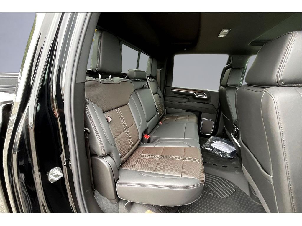 2026 Chevrolet Silverado 3500 HD High Country - Photo 8