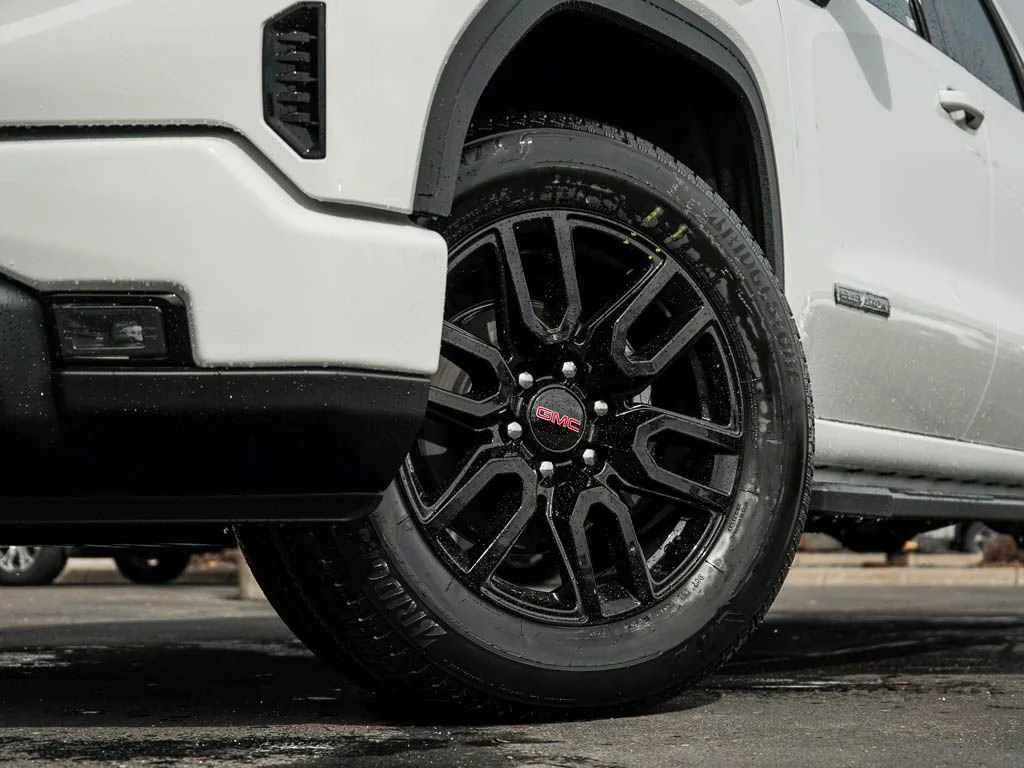 New 2026 Summit White GMC Elevation image 6