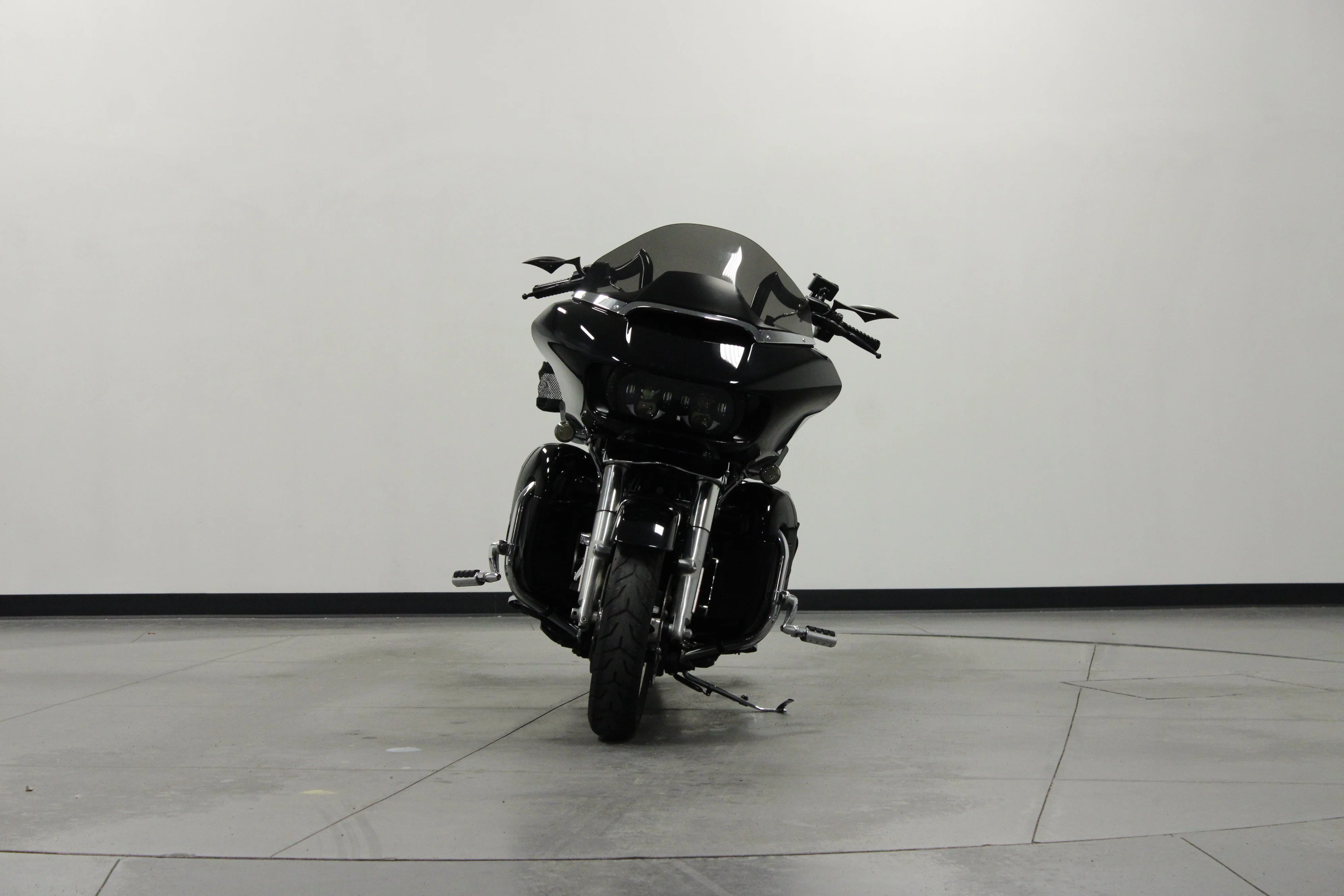 Used 2016 Black Harley-Davidson  image 9