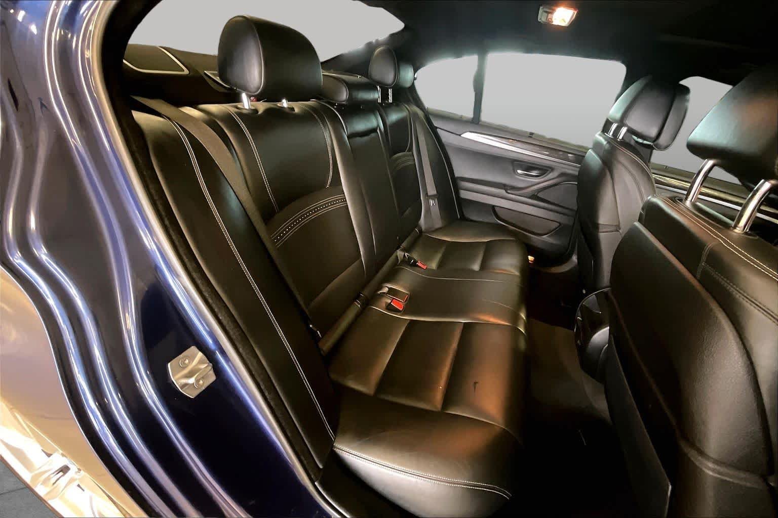 Used 2015 Mediterranean Blue Metallic BMW 535i image 18