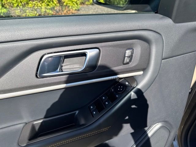 New 2027 Gray Ford Tremor image 17