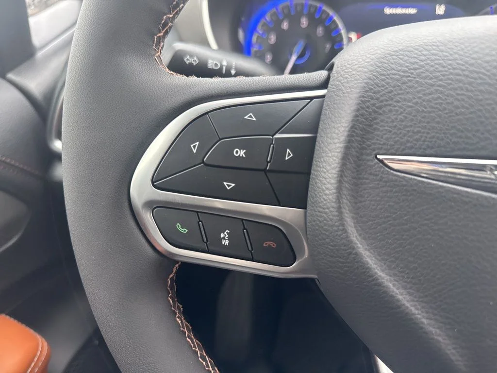 2026 Chrysler Pacifica Pinnacle - Photo 23