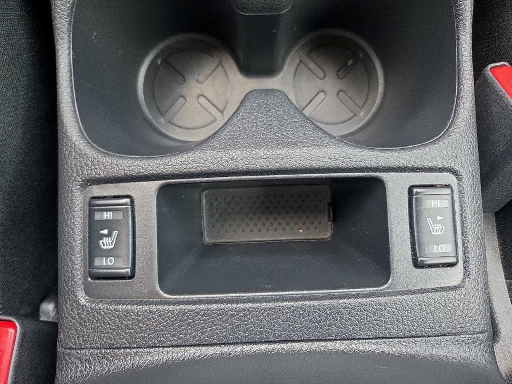 Used 2017 Gray Nissan SL image 22