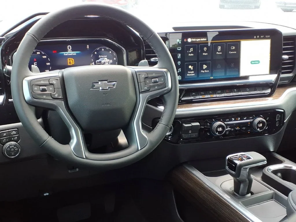 2026 Chevrolet Silverado 1500 LT Trail Boss - Photo 7