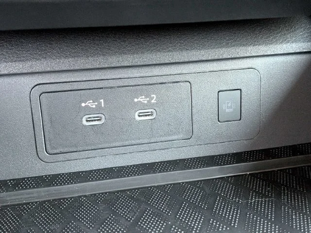 Used 2025 Black Nissan SV image 21