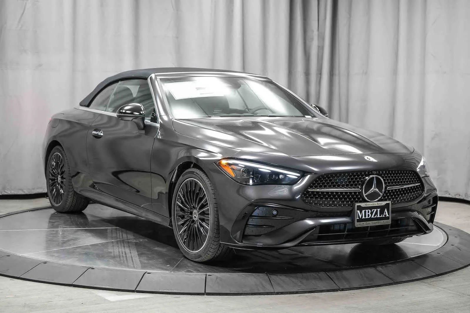 Nuevo 2026 Graphite Grey Metallic Mercedes-Benz CLE 450 imagen 44