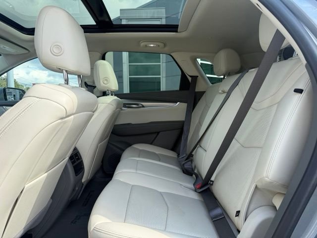 Used 2023 Silver Metallic Cadillac Premium Luxury image 23