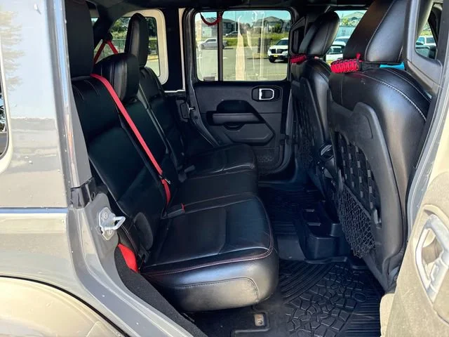 Used 2020 Sting-Gray Clearcoat Jeep Unlimited Rubicon image 10