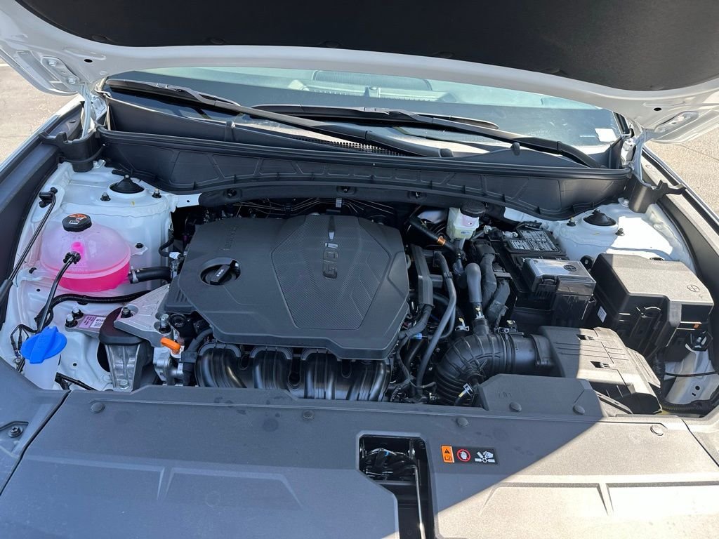 New 2026 White Hyundai SEL AWD image 13