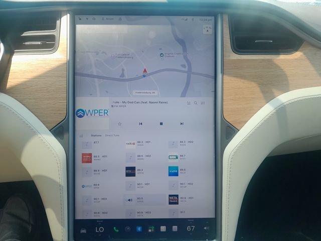 Used 2019 Solid Black Tesla P100D image 10