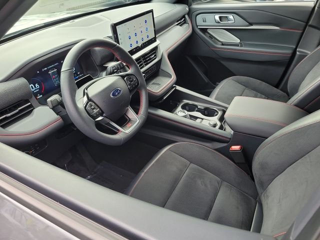 Used 2025 Carbonized Gray Metallic Ford ST image 3