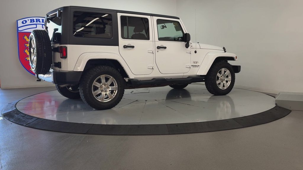 Used 2017 Bright White Clearcoat Jeep Unlimited Sahara image 4