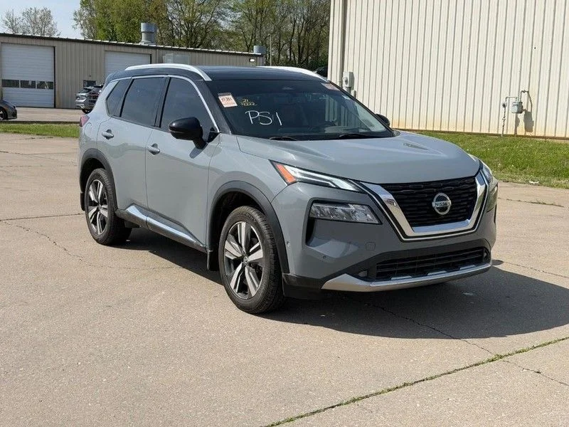 2021 Nissan Rogue Platinum AWD's photo