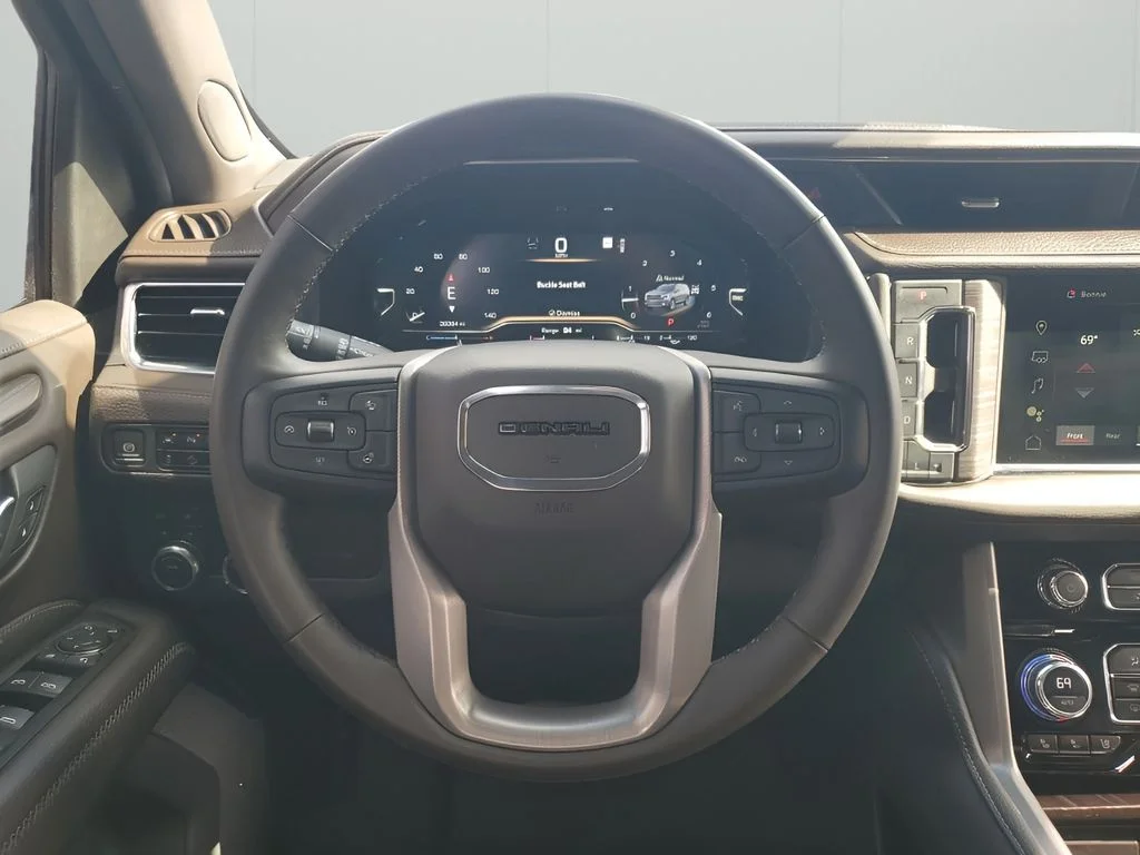 Used 2023 Black GMC Denali image 25