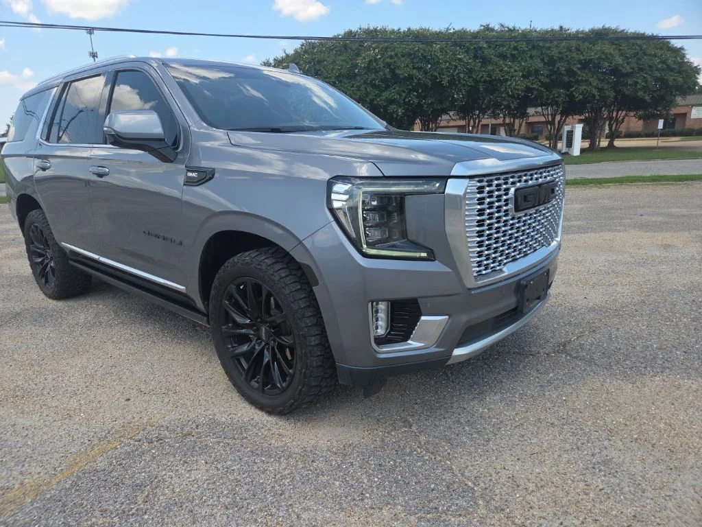 Used 2021 Gray GMC Denali image 24