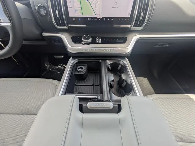 New 2026 Agate Black Metallic Ford Platinum® image 20