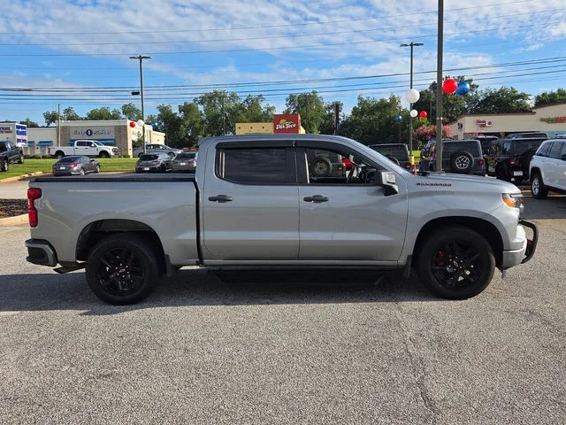 Used 2023 Gray Chevrolet Custom image 16