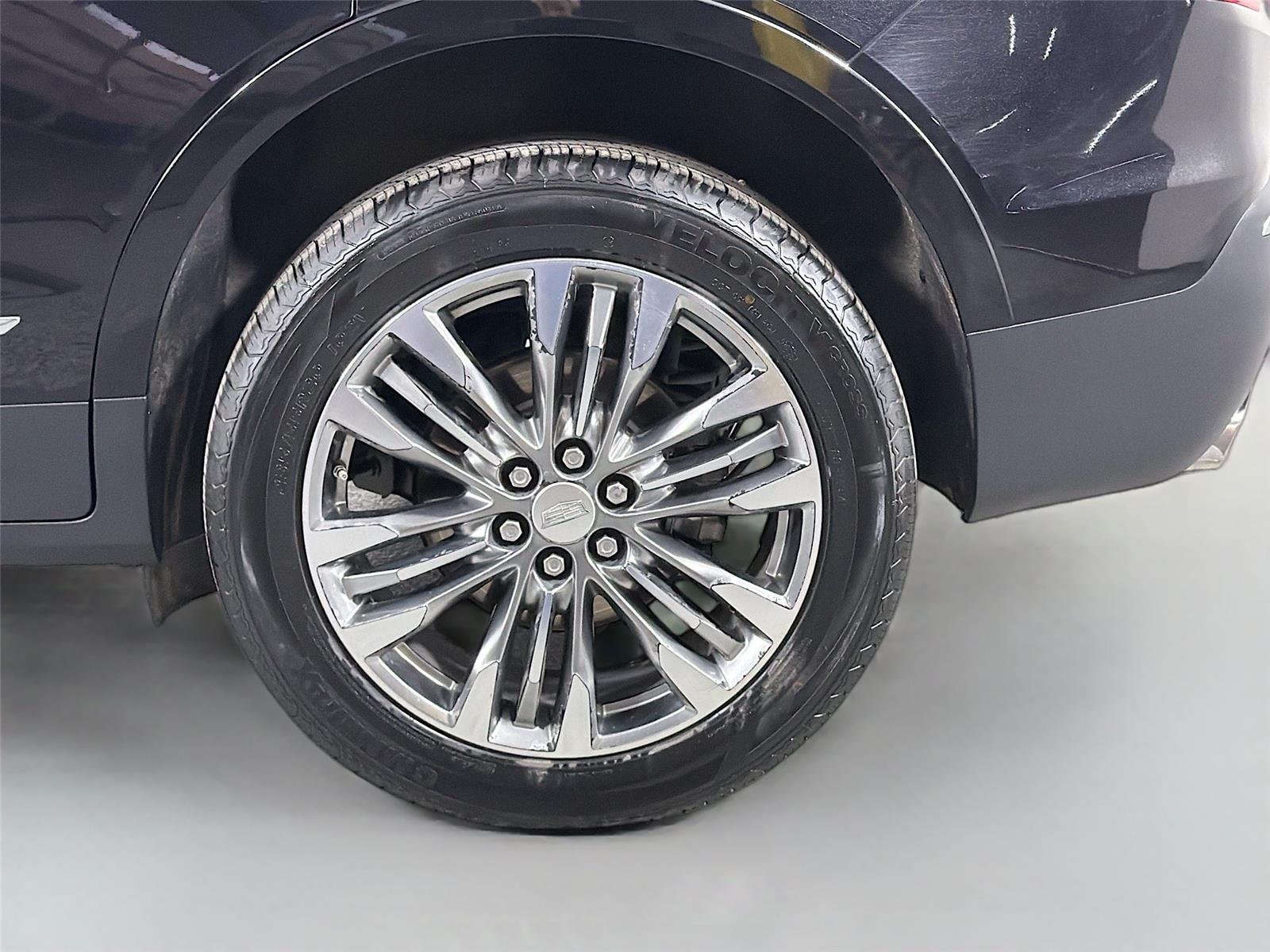 Used 2017 Stellar Black Metallic Cadillac Premium Luxury FWD image 28