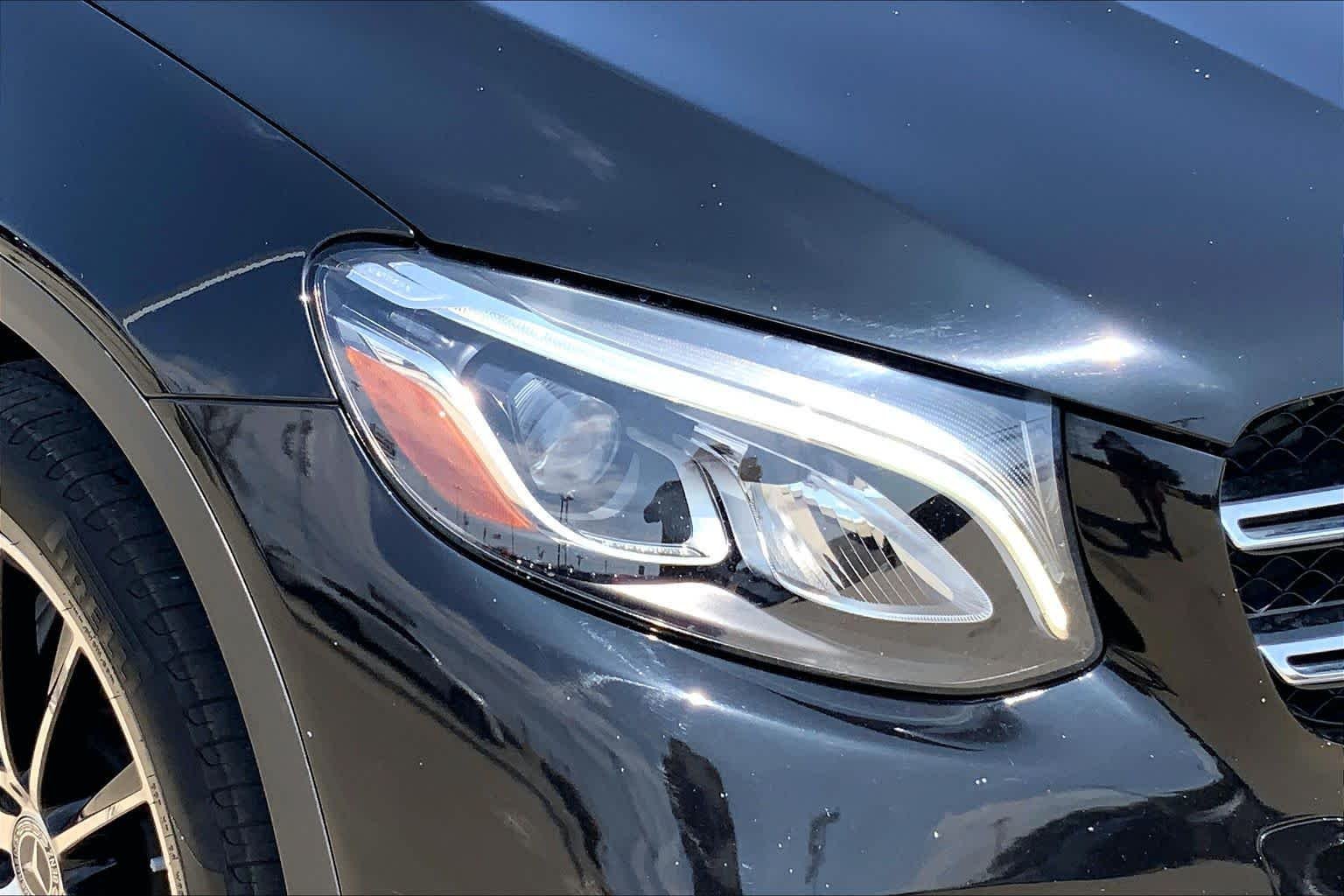 Used 2019 Black Mercedes-Benz GLC 300 image 26