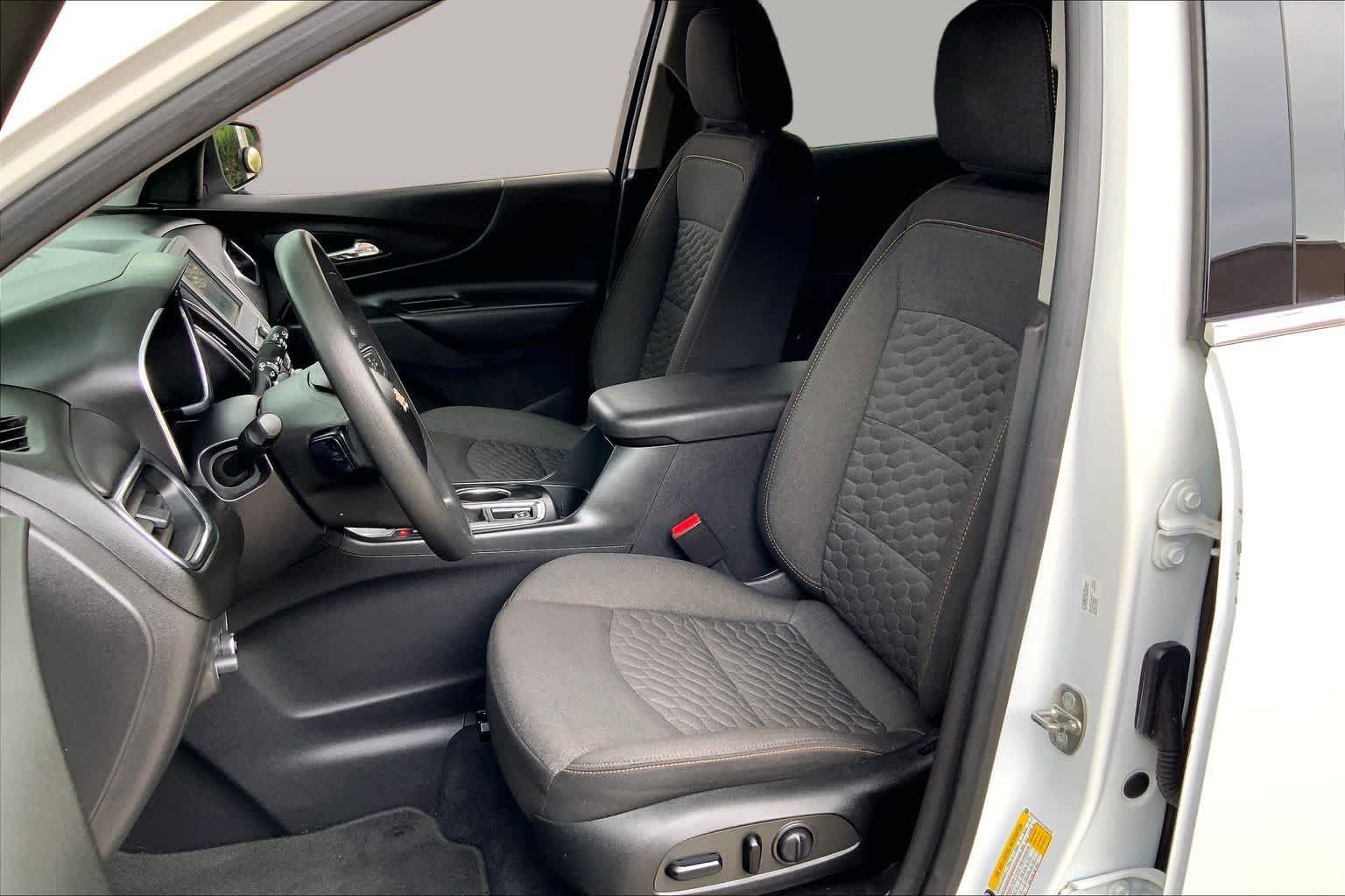 Used 2019 Summit White Chevrolet LT image 7