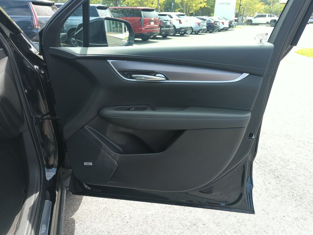 Used 2023 Black Cadillac Luxury image 36